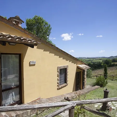 Agriturismo Tre Querce Penna San Giovanni Exterior photo